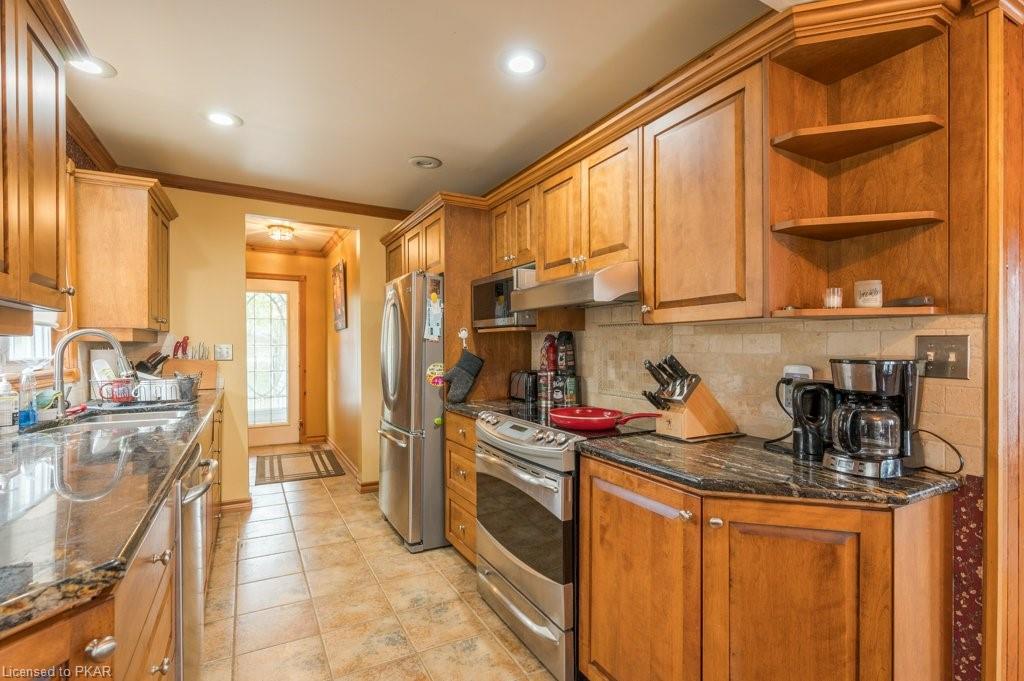 926 HIGHLAND Road, Bridgenorth, Ontario, Canada