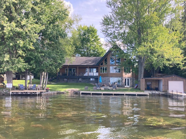 1440 Eastview Dr, Ennismore, Ontario, Canada