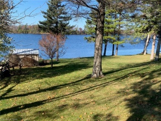 59 Lakeshore Boulevard, Ennismore Ontario