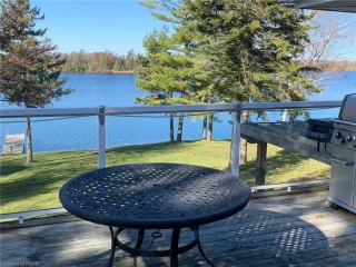 59 Lakeshore Boulevard, Ennismore Ontario