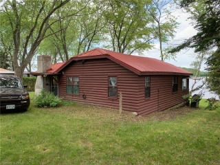 1325 Gail Park Drive, Ennismore Ontario