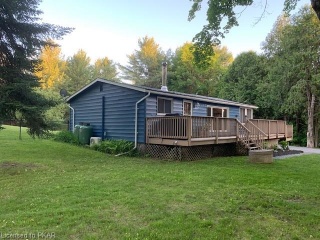 1545 westview crescent, Selwyn Ontario, Canada