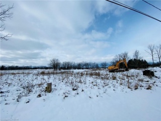 311 STATION Street, Parkhill Ontario, Canada