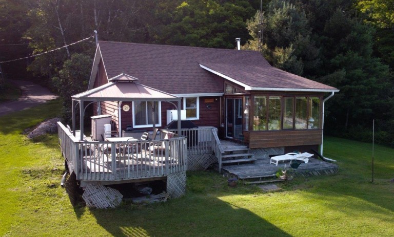 225 Spence Road, North Kawartha, Ontario, Canada photo 1