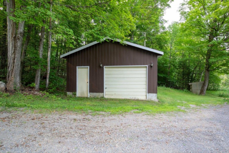225 Spence Road, North Kawartha, Ontario, Canada photo 6