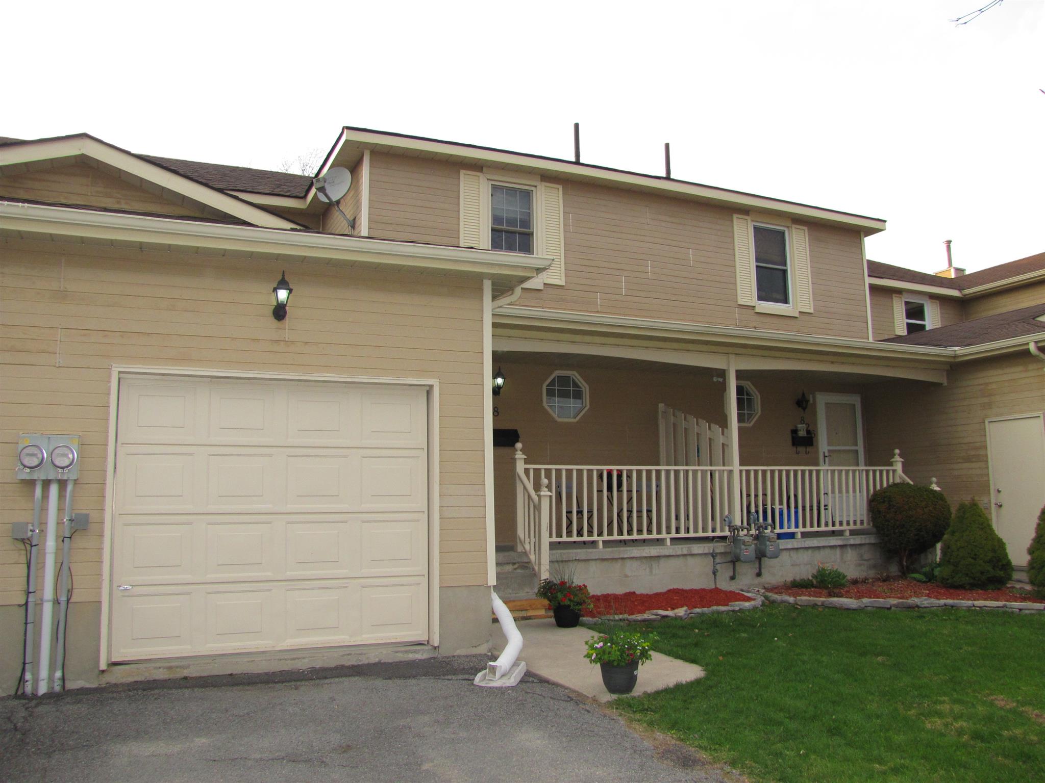 828 Littlestone Crescent, Kingston Ontario, Canada