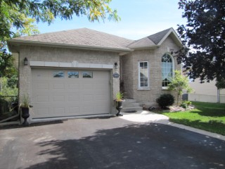 1014 Redwood Cres, Kingston Ontario, Canada