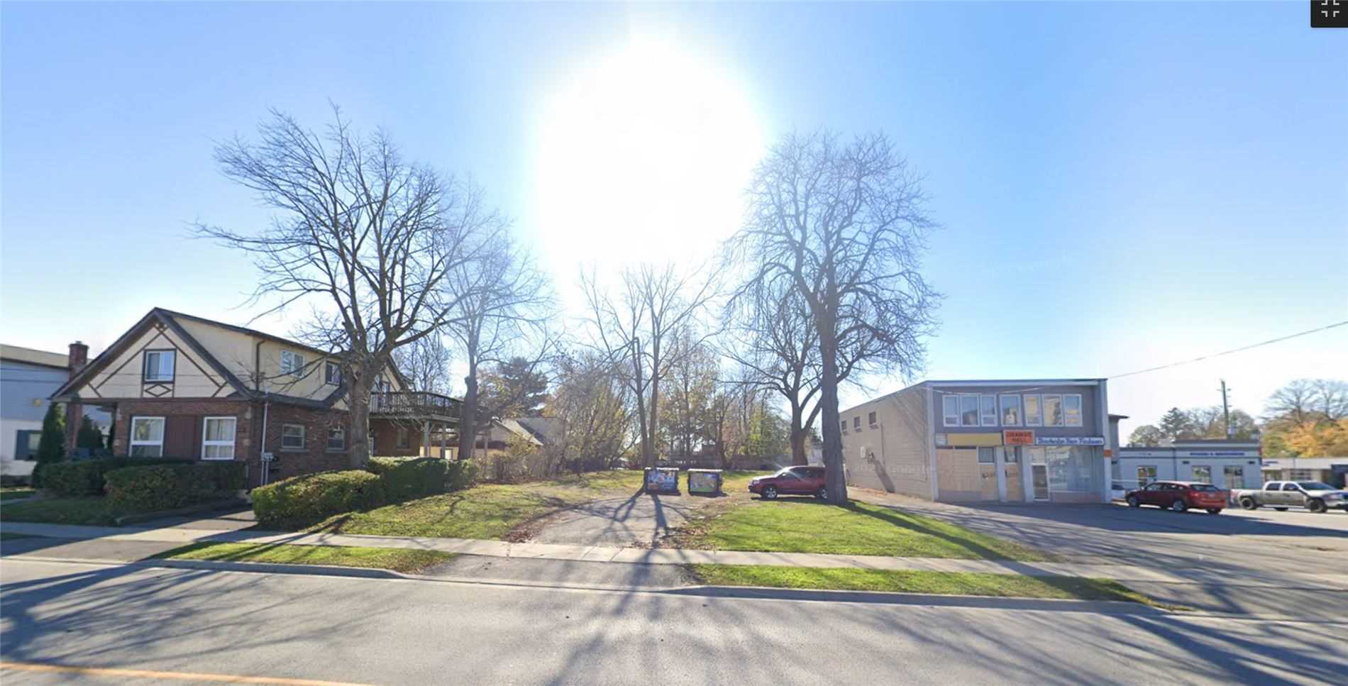 6192 Dunn St, Niagara Falls Ontario, Canada
