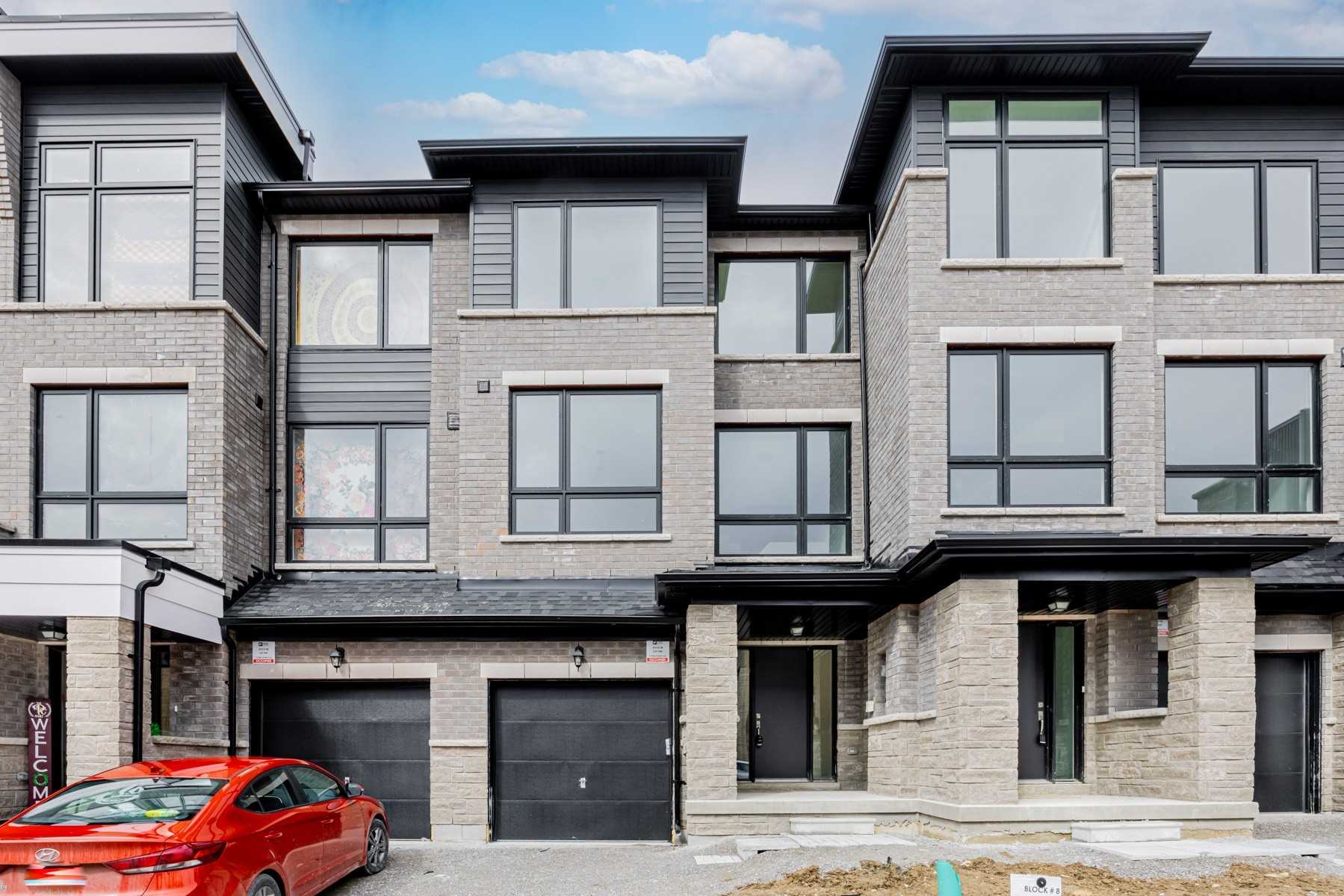 114 Blue Forest Cres, Barrie Ontario, Canada