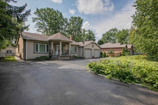 215 Willow Dr, Georgina Ontario, Canada
