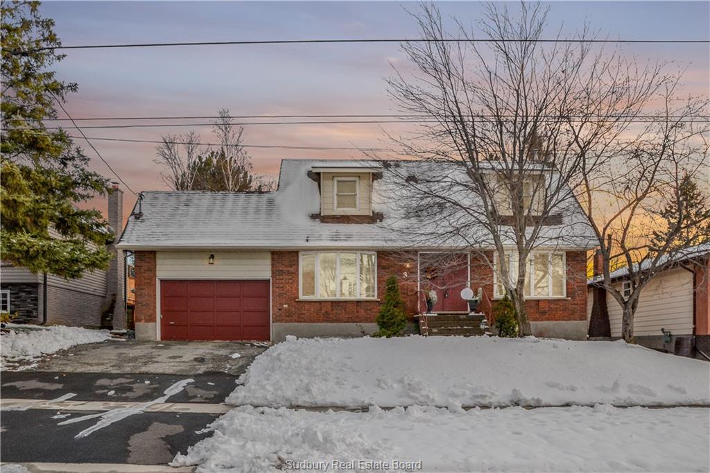 3 Kristi Court, Lively Ontario, Canada