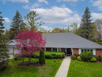 4 Merino Road, Peterborough Ontario, Canada
