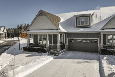 94-80 Marsh Avenue, Peterborough Ontario, Canada