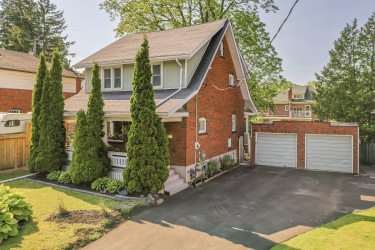 624 Charlotte Street, Peterborough Ontario, Canada