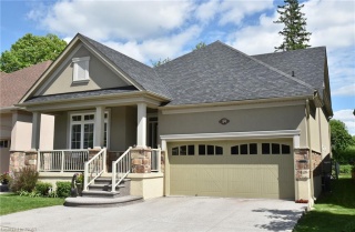 49 LOCKSIDE Drive, Peterborough Ontario, Canada