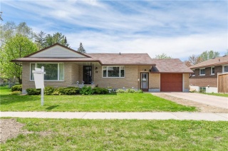 16 KENWOOD Drive, Kitchener Ontario, Canada