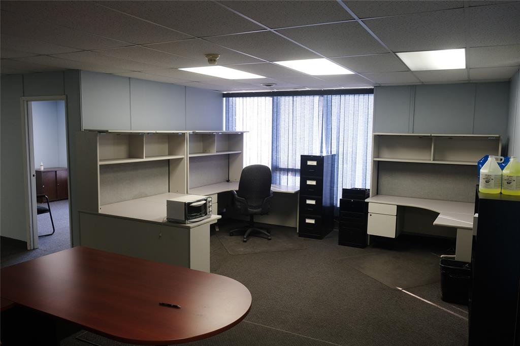 1390 LOUGAR Avenue Unit# E & F, Sarnia, Ontario, Canada