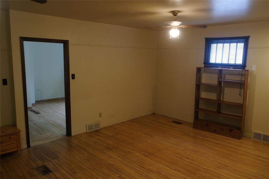 320 DAVIS Street, Sarnia, Ontario, Canada