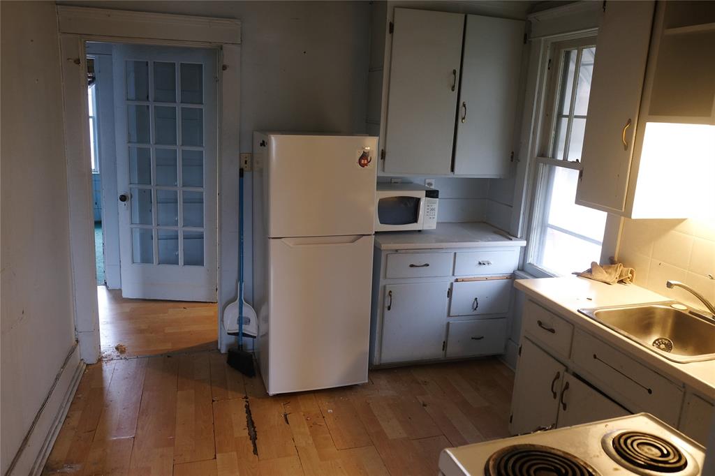 320 DAVIS Street, Sarnia, Ontario, Canada