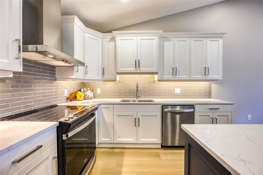 435 QUEEN Street Unit# 10, St. Clair, Ontario, Canada