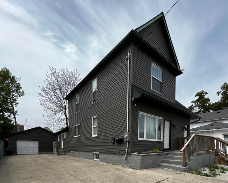 109 VIDAL Street South, Sarnia, Ontario, Canada