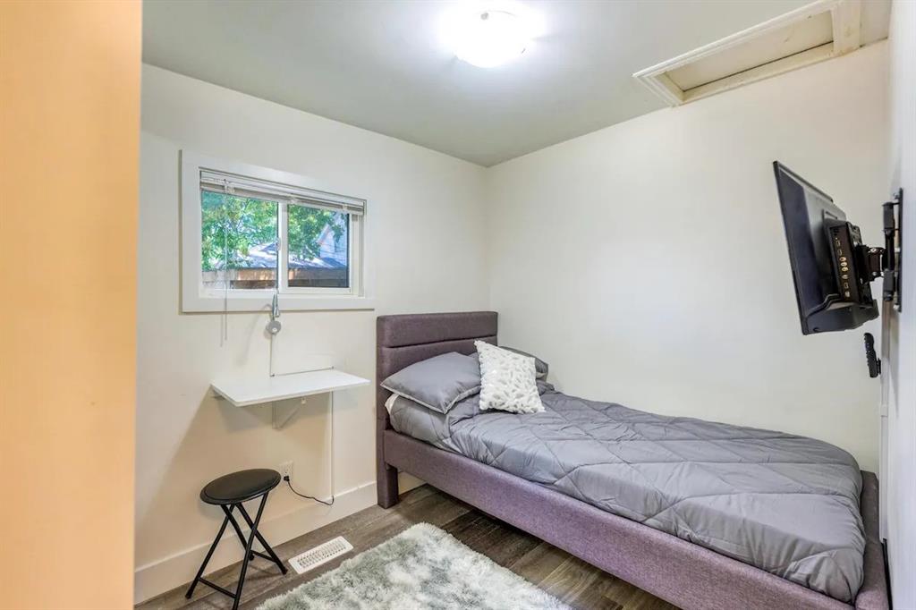 109 VIDAL Street South, Sarnia, Ontario, Canada