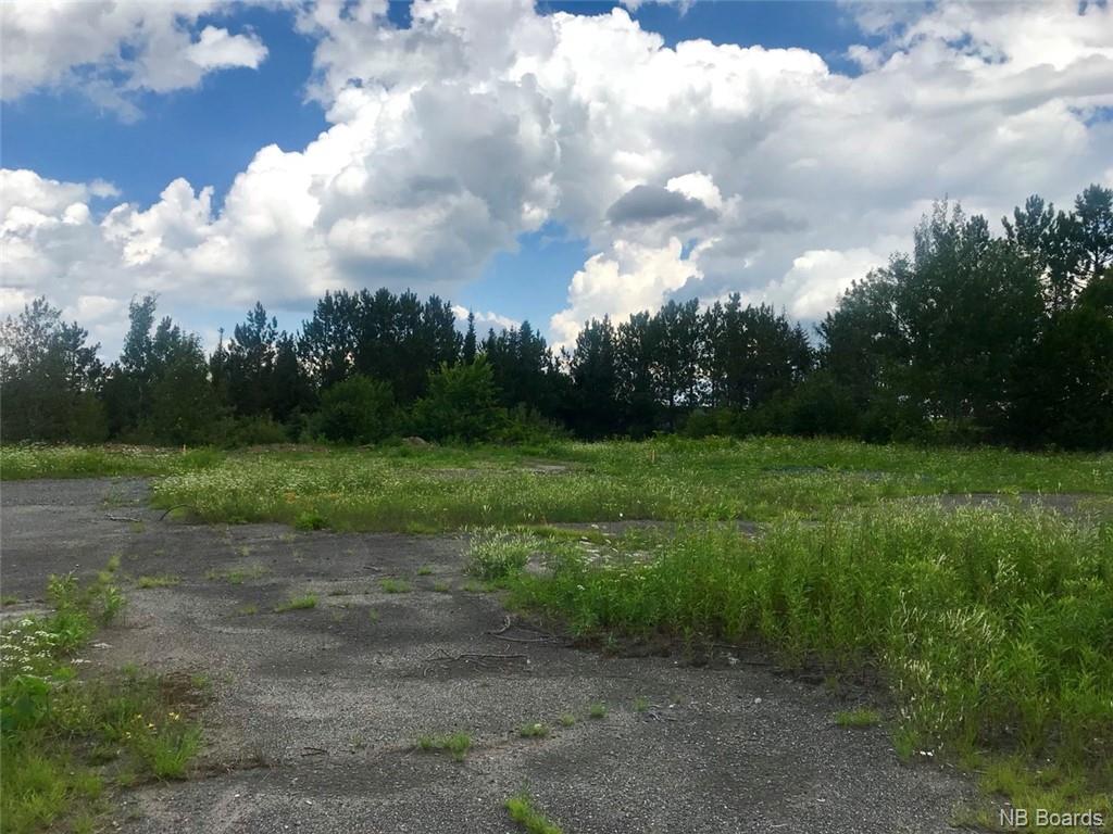 3131 Woodstock Road, Fredericton, New Brunswick, Canada
