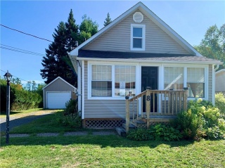 8 Cochrane Street, Fredericton New Brunswick, Canada