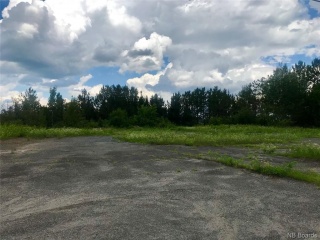 3131 Woodstock Road, Fredericton New Brunswick, Canada