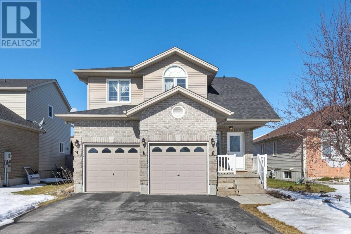 43 Springdale Dr, Kawartha Lakes Ontario, Canada