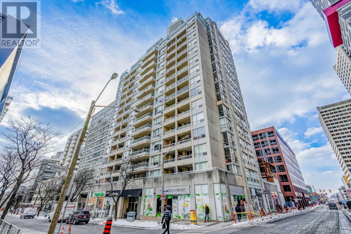 43 Eglinton Ave E, Toronto Ontario, Canada