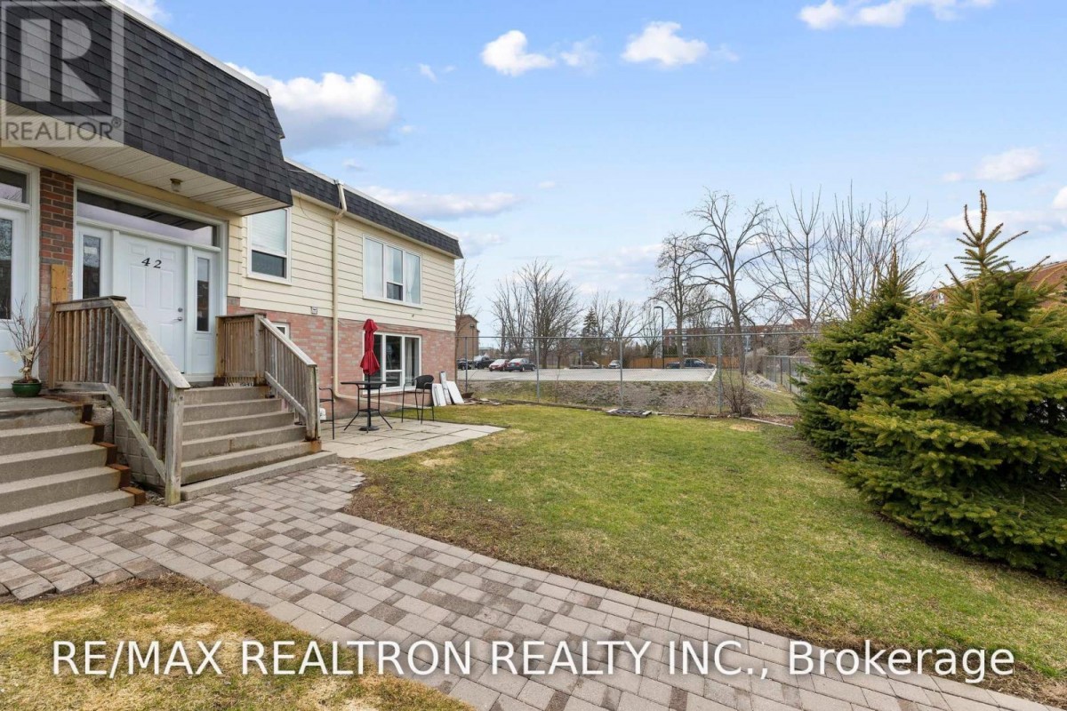 540 Mary St, Whitby Ontario, Canada