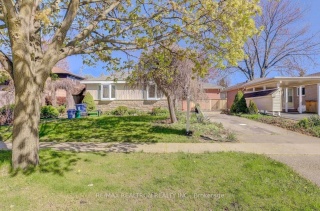 29 Bledlow Manor Dr, Toronto Ontario, Canada