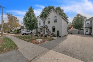 91 Metcalfe St, Aurora Ontario, Canada