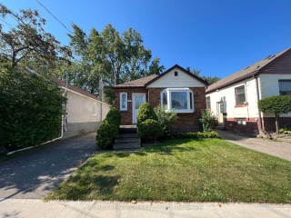 1062 Alexandra Ave, Mississauga Ontario, Canada