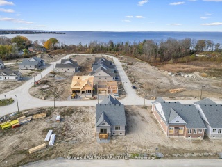43 Palmira Dr, Georgina Ontario