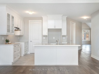 43 Palmira Dr, Georgina Ontario