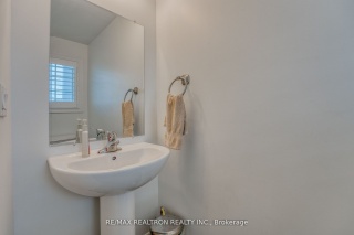 108 Brennan Cres, Loyalist Ontario