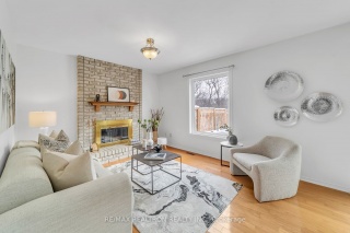 155 Dawlish Ave, Aurora Ontario