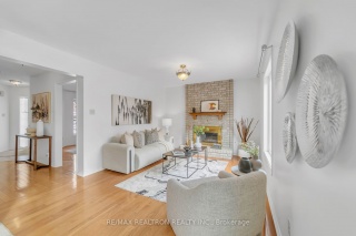 155 Dawlish Ave, Aurora Ontario