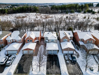 155 Dawlish Ave, Aurora Ontario