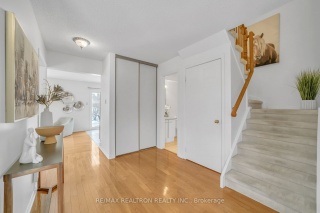155 Dawlish Ave, Aurora Ontario