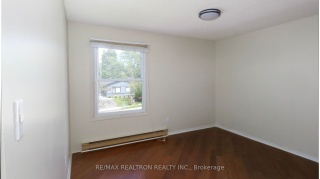 988 Jacarandah Dr, Newmarket Ontario