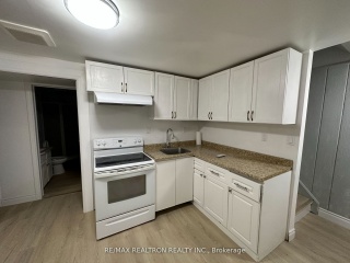 988 Jacarandah Dr, Newmarket Ontario