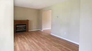 988 Jacarandah Dr, Newmarket Ontario
