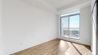 6 David Eyer Rd E, Richmond Hill Ontario