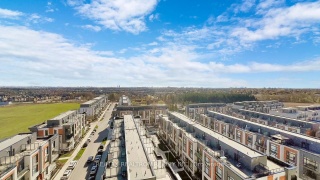 6 David Eyer Rd E, Richmond Hill Ontario