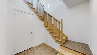 6 David Eyer Rd E, Richmond Hill Ontario