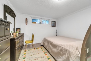 374 Borden Ave, Newmarket Ontario