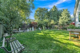 374 Borden Ave, Newmarket Ontario
